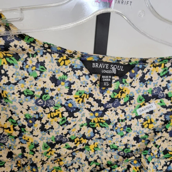 𝅺Brave Soul Button  Front Top - Picture 4 of 6